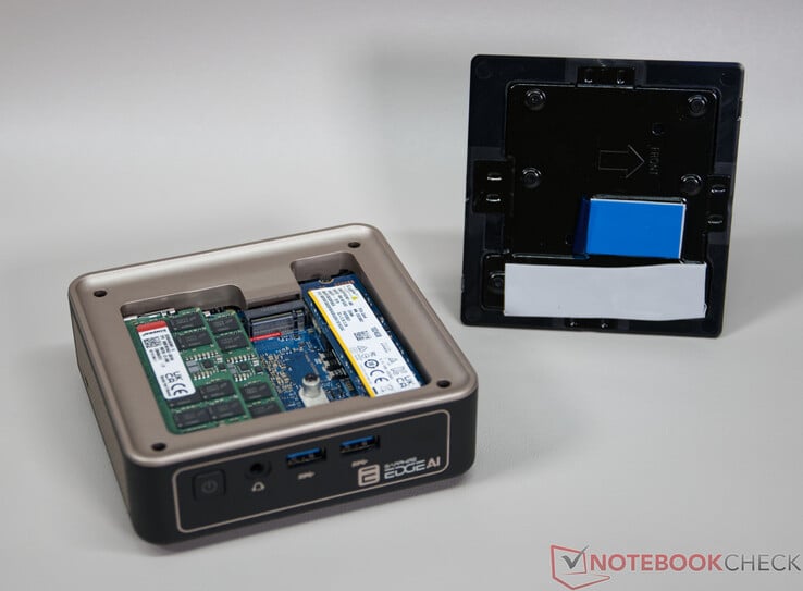 蓝宝石边缘人工智能，顶部开放