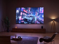 TCL MQLED85 和 C765 电视现身欧洲零售店。(图片来源：TCL）