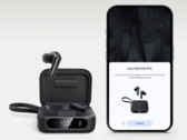 Soundcore P41i（如图）配有 3,000 毫安时电池，内置 USB-C 连接线。(图片来源：亚马逊）