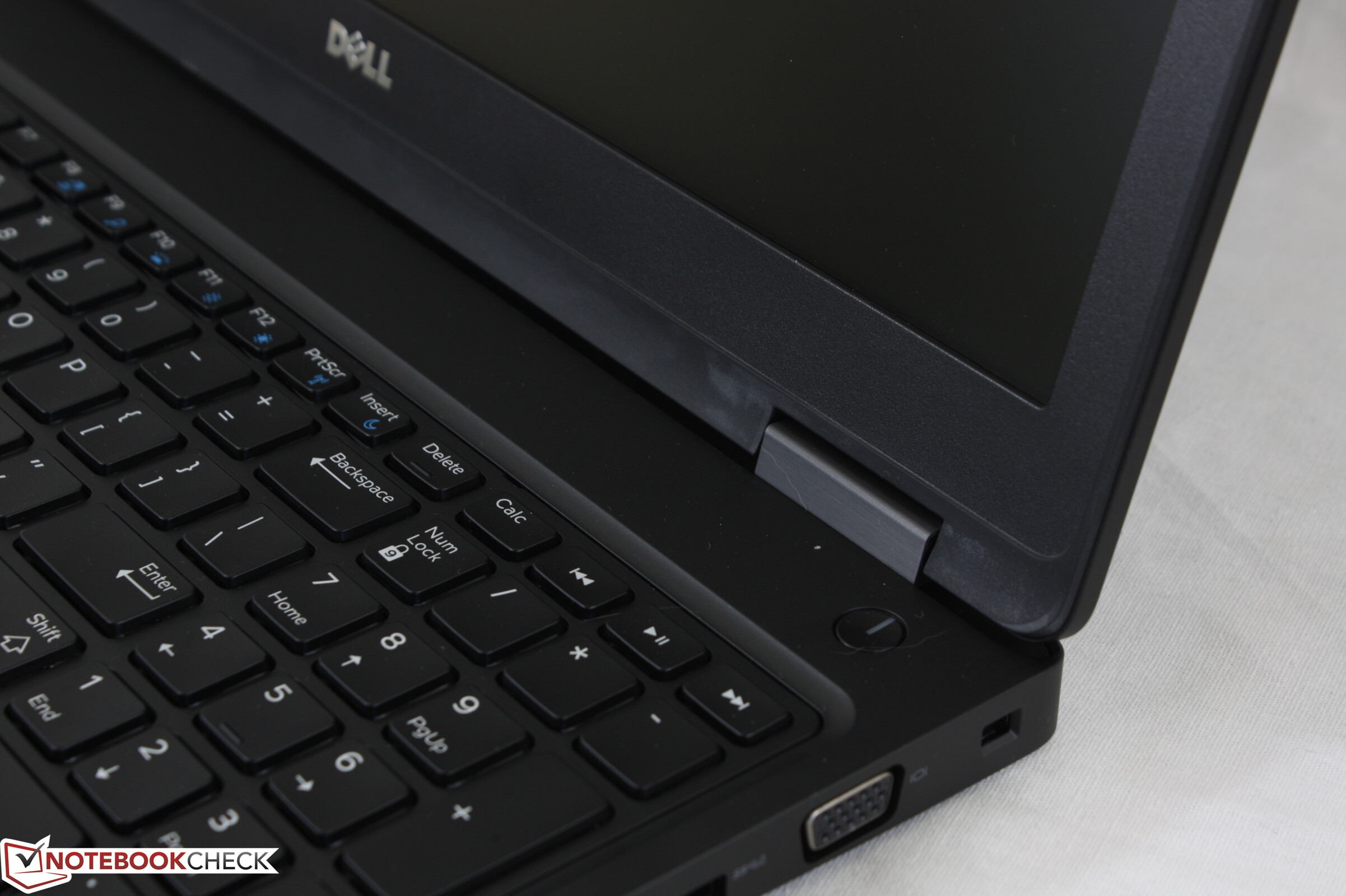 戴尔precision 35 I7 70hq M6m 工作站简短评测 Notebookcheck 戴尔precision 35 I7 70hq M6m 工作站简短评测 Notebookcheck
