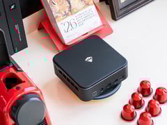 Machenike GTR mini PC 还配备了 AMD Ryzen 7 H 255。图:该系统的宣传图片。(图片来源:Machenike)