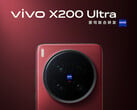 vivo X200 Ultra 含有三个后置摄像头，尽管表面上看起来并非如此。(图片来源：vivo）