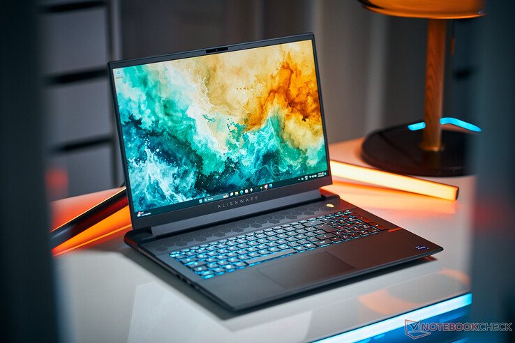 戴尔 Alienware m18 R2 戴尔 Alienware m18 R2