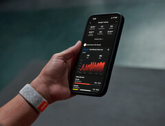 Amazfit Helio Strap（如图）的软件版本为 3.0.2.2。