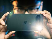 谷歌照片可以在拍摄后将照片转化为超 HDR 图像（图片来源：Amanz）