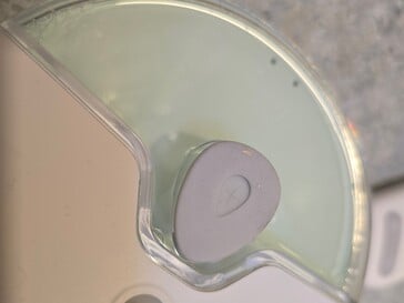 清洁液的液位清晰可见
