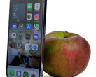 Apple iPhone 14 Pro的电池持续时间与之前的型号差不多。(图片来源：NotebookCheck)