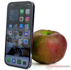 Apple iPhone 14 Pro的电池持续时间与之前的型号差不多。(图片来源：NotebookCheck)