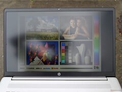 明亮阴天下的户外