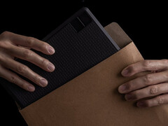 8BitDo 发布新产品，许多人认为这是一款无杆控制器。(图片来源：8BitDo）