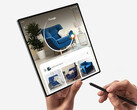三星目前已连续发布了两款不支持 S Pen 的Galaxy Z Fold 设备，图为旧款。(图片来源：三星）