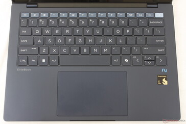 第一排按键的颜色与其他按键不同，有助于从视觉上区分 EliteBook 系列中的其他机型