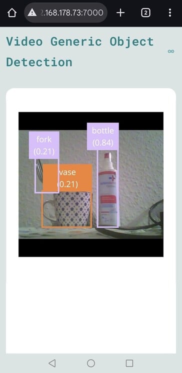 即使使用老式网络摄像头和预配置模型,图像识别效果也相当不错(图片来源:Notebookcheck)