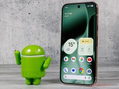 在本月的稳定版更新中，Pixel 10 Pro 是三款配备显示改进功能的 Pixel 智能手机之一。(图片来源：Notebookcheck）