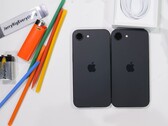 iPhone 17e 和 iPhone 16e 采用了相同的设计。