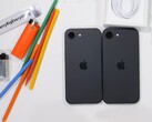 iPhone 17e 和 iPhone 16e 采用了相同的设计。
