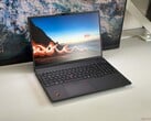 配备经济型显示屏的高级商务笔记本电脑 - 联想 ThinkPad T16 5 代 AMD 评测