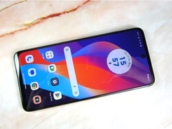 本次评测使用的摩托罗拉Moto G73 5G由摩托罗拉德国公司慷慨提供。