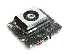LattePanda Mu Ultra 是一款新型单板计算机,可在此处作为开发套件购买