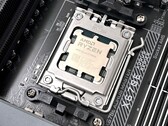 AMD Ryzen 9 7950X和AMD Ryzen 7 7700X评论