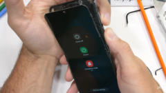 Flip4可以拆卸而不死吗? (来源: JerryRigEverything via YouTube)