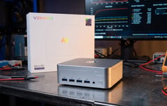 搭载 AMD Ryzen AI 9 HX470 的 Vzmore AX9
