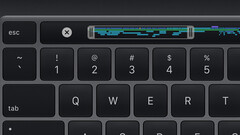 蝶式键盘因沾上一丁点灰尘就会失灵而臭名昭著（图片来源：Apple)