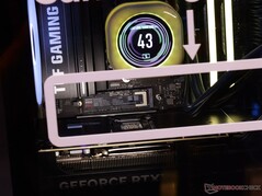 9100 Pro 也正在展出——至少在安装好之后