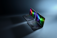 Razer Blade 16 和 Blade 18 将成为全球首款配备 240 Hz OLED、165 Hz IPS 并支持新一代 Thunderbolt 的产品（来源：Razer）