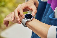 Galaxy Watch6系列将看到Galaxy Watch4 Classic的旋转表圈回归，尽管有一些设计上的调整，后者如图。(图片来源：三星)