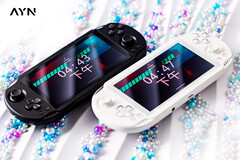 Odin2 Mini 重量仅为 320 克（图片来源：AYN Technologies）