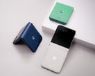 摩托罗拉 Razr 拥有更坚固的铰链和更好的防尘保护。(图片来源：摩托罗拉）
