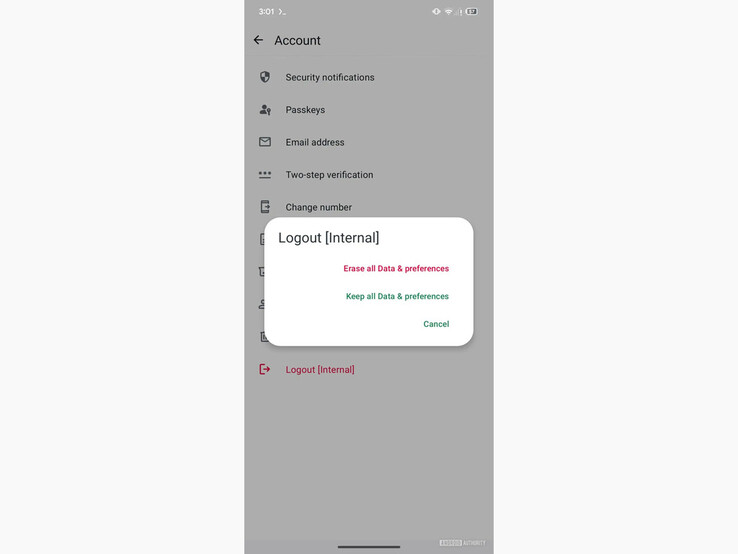最新 WhatsApp 测试版截图，展示了新的注销[内部]选项。(图片来源：Android Authority）
