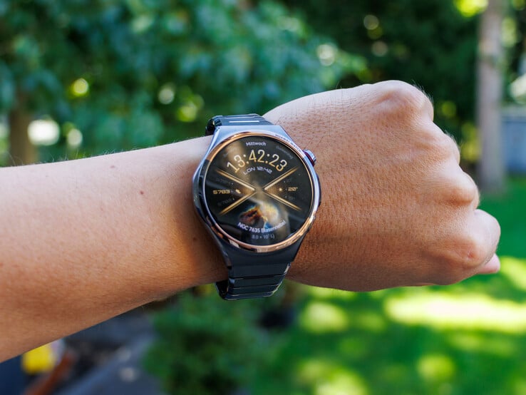 Huawei Watch 6 Pro 户外