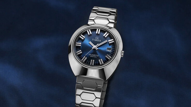 Q Timex 1972 Time Machine 再版，蓝色表盘...