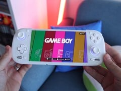 AYN Odin 3 配备一块 6 英寸 1080p OLED 显示屏,刷新率为 120 Hz。