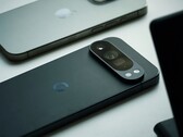 图中的谷歌 Pixel 10 Pro 的继任者将采用 LED 照明。
