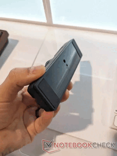 Keychron Trackball 黑色底部（图片来源：Notebookcheck/Stephen Pereyra）