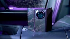 任何想要从中国进口华为Mate XT2的人,都必须接受一些限制,并为此花费一大笔钱。
