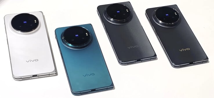 vivo X Fold6 的四款首发配色。
