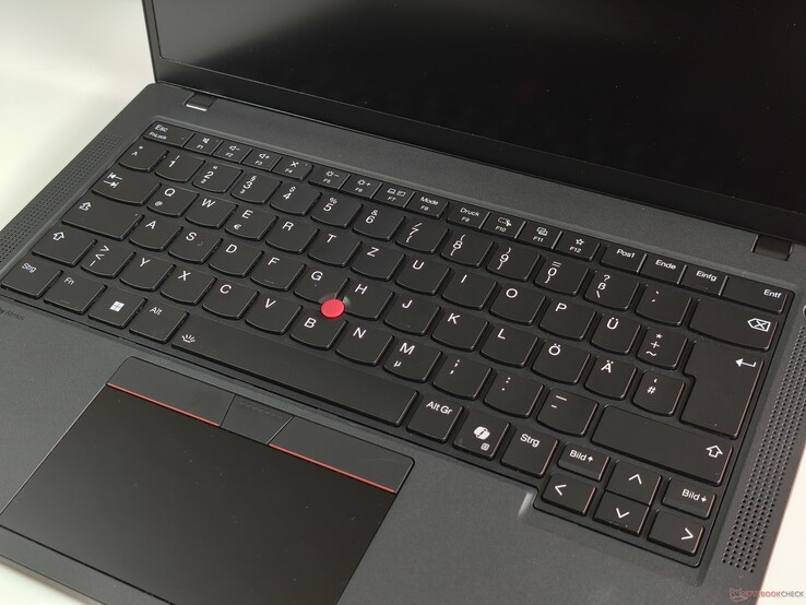 联想 ThinkPad T14 G6：键盘