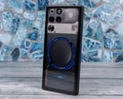 RedMagic 11 Pro（如图）的继任机型可能会配备更大容量的电池。