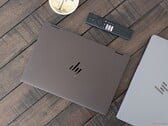 惠普 OmniBook X Flip 14 评测：搭载 AMD Zen 5 处理器，性能灵活多变