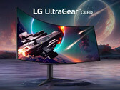 尽管 UltraGear OLED 45GS96QB 的输入/输出有所改进，但其价格与同类产品相当。(图片来源：LG）