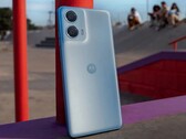 摩托罗拉将提供两种蓝色调的 Moto G24 Power。