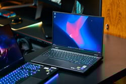 联想Legion Pro 5i 提供