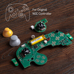 8BitDo 的原始 NGC 控制器改装套件是一种无焊接解决方案。(图片来源：8BitDo）