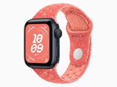 Apple Watch SE 采用铝制外壳。(图片来源：Apple)