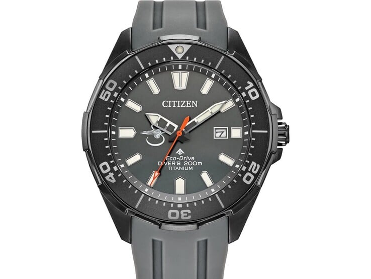 Citizen Promaster Seahawk x Sikorsky BN0207-06H 腕表,配有灰色表盘、黑色潜水表圈、橙色秒针以及灰色聚氨酯表带。