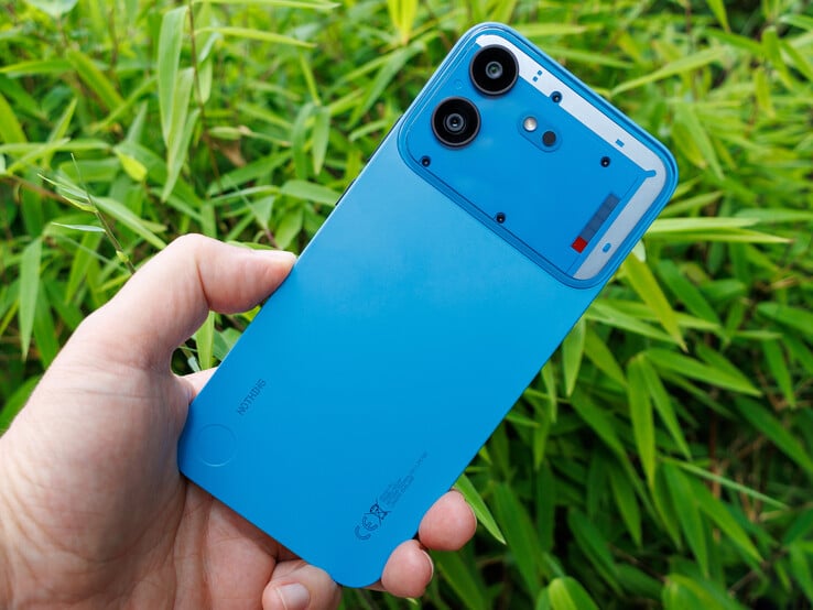 评测：Nothing Phone (4b)。评测样机由Nothing德国分公司提供。